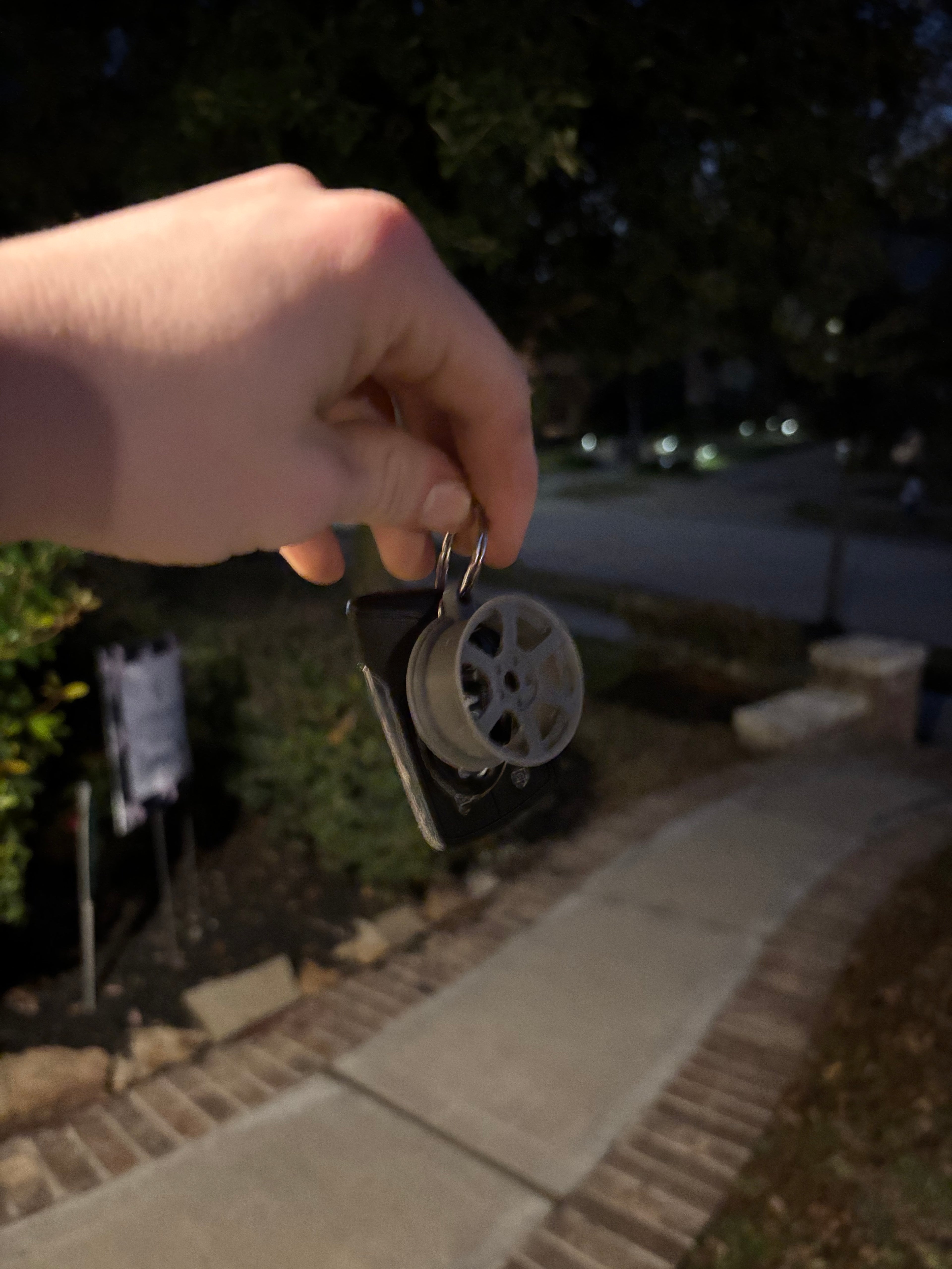 6 Spoke Rim Keychain