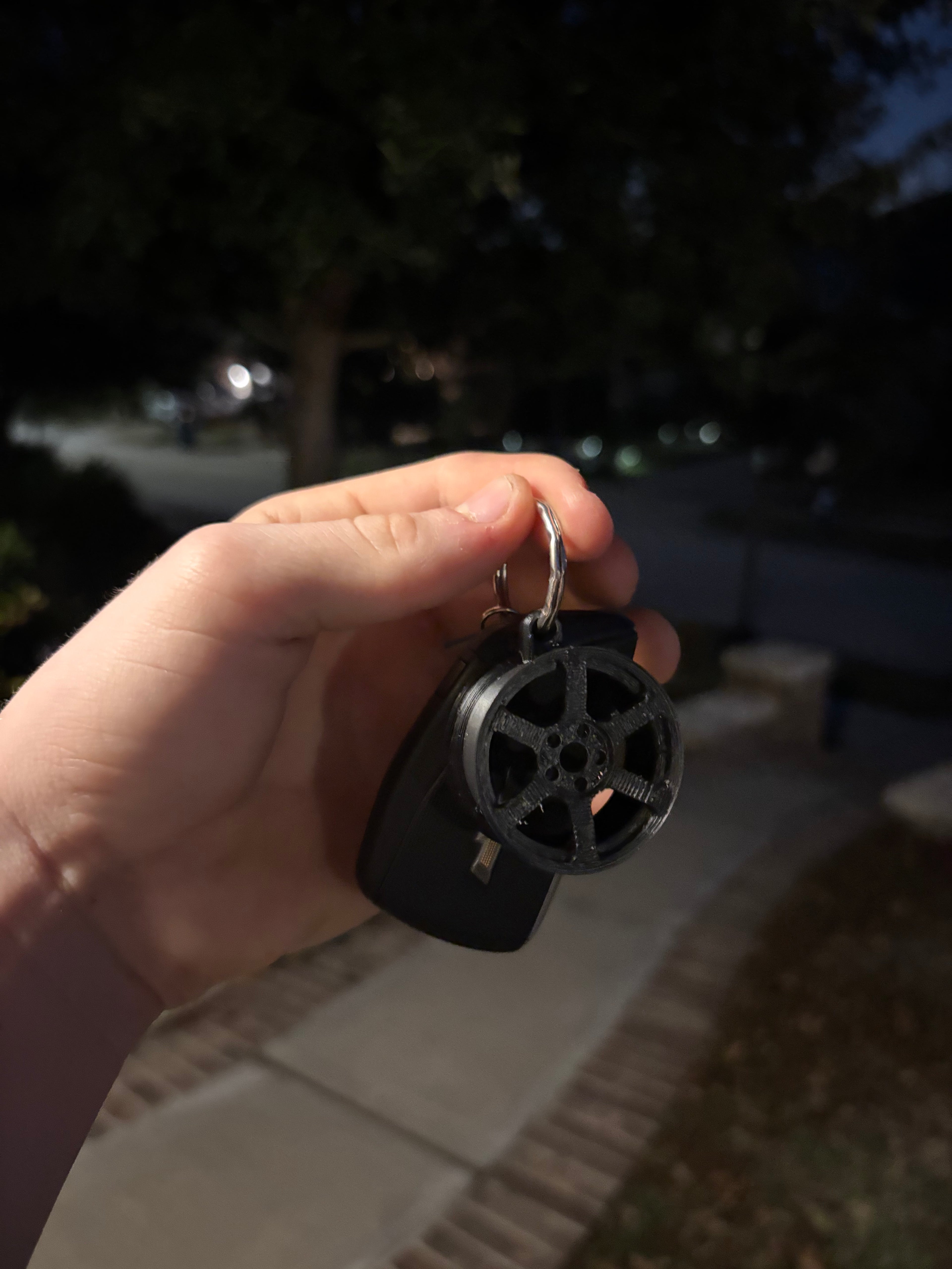 6 Spoke Rim Keychain
