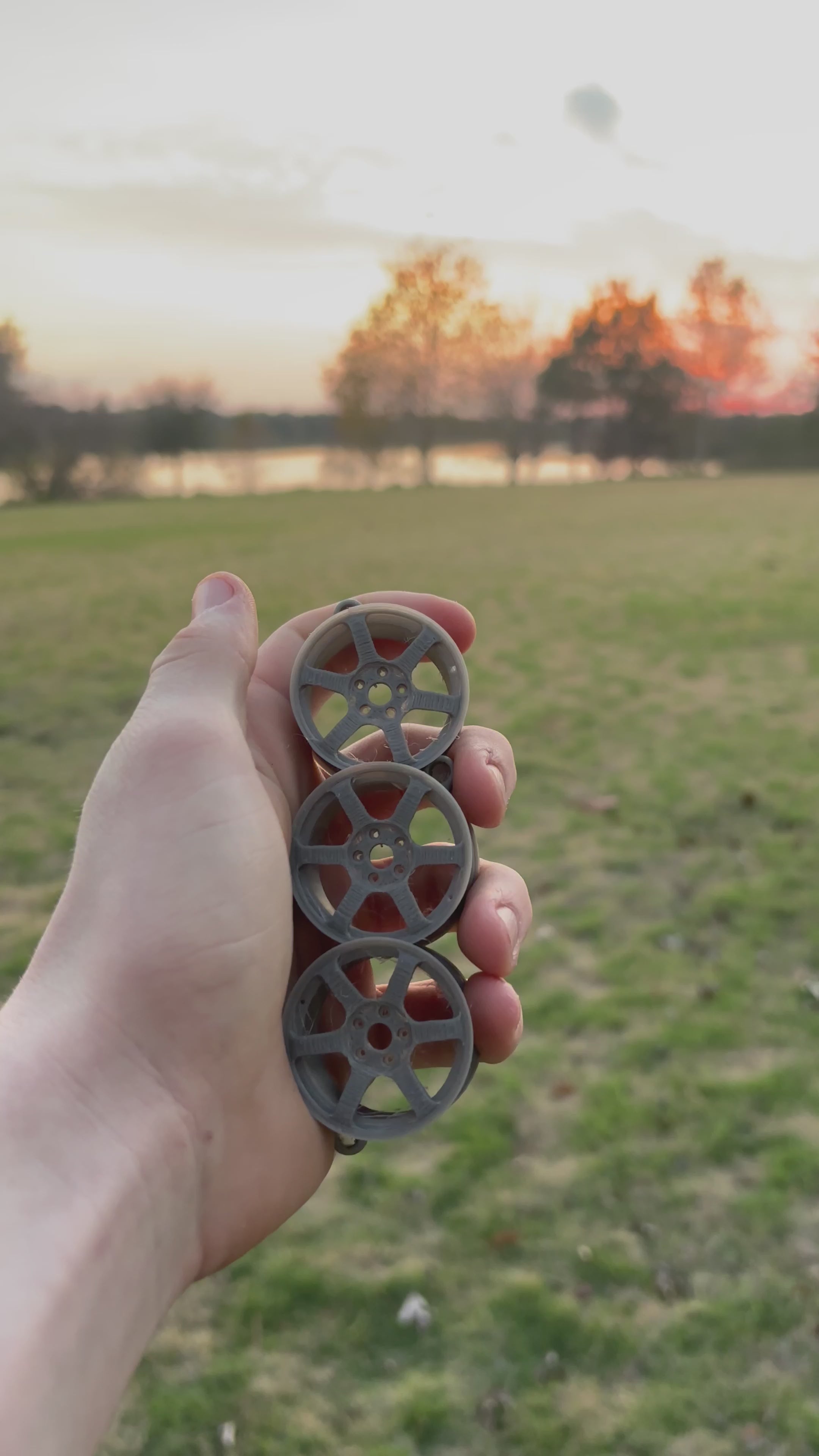 6 Spoke Rim Keychain